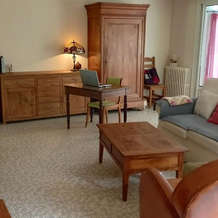 La Gisiere, Chambres D'Hotes Challans Exterior foto